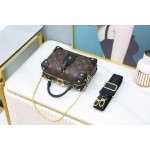 Louis Vuitton𝗣𝗘𝗧𝗜𝗧𝗘 𝗠𝗔𝗟𝗟𝗘 𝗔𝗢𝗨𝗣𝗟𝗘French 🇫🇷 original material / all steel hardware M45571